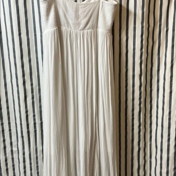 Motherhood maternity white boho maternity dress. Never worn. Medium - Picture 4 of 10
